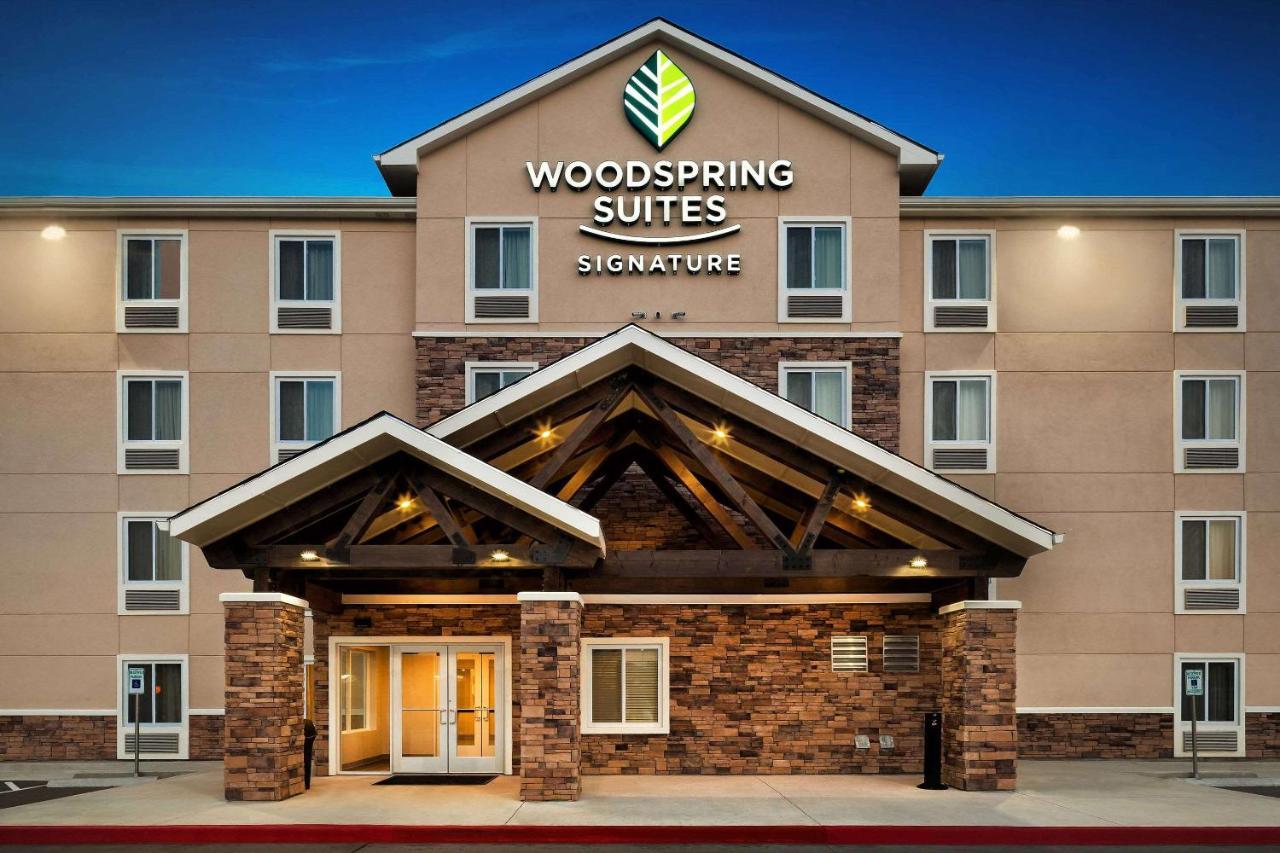 Woodspring Suites Houston Iah Airport Humble Eksteriør billede