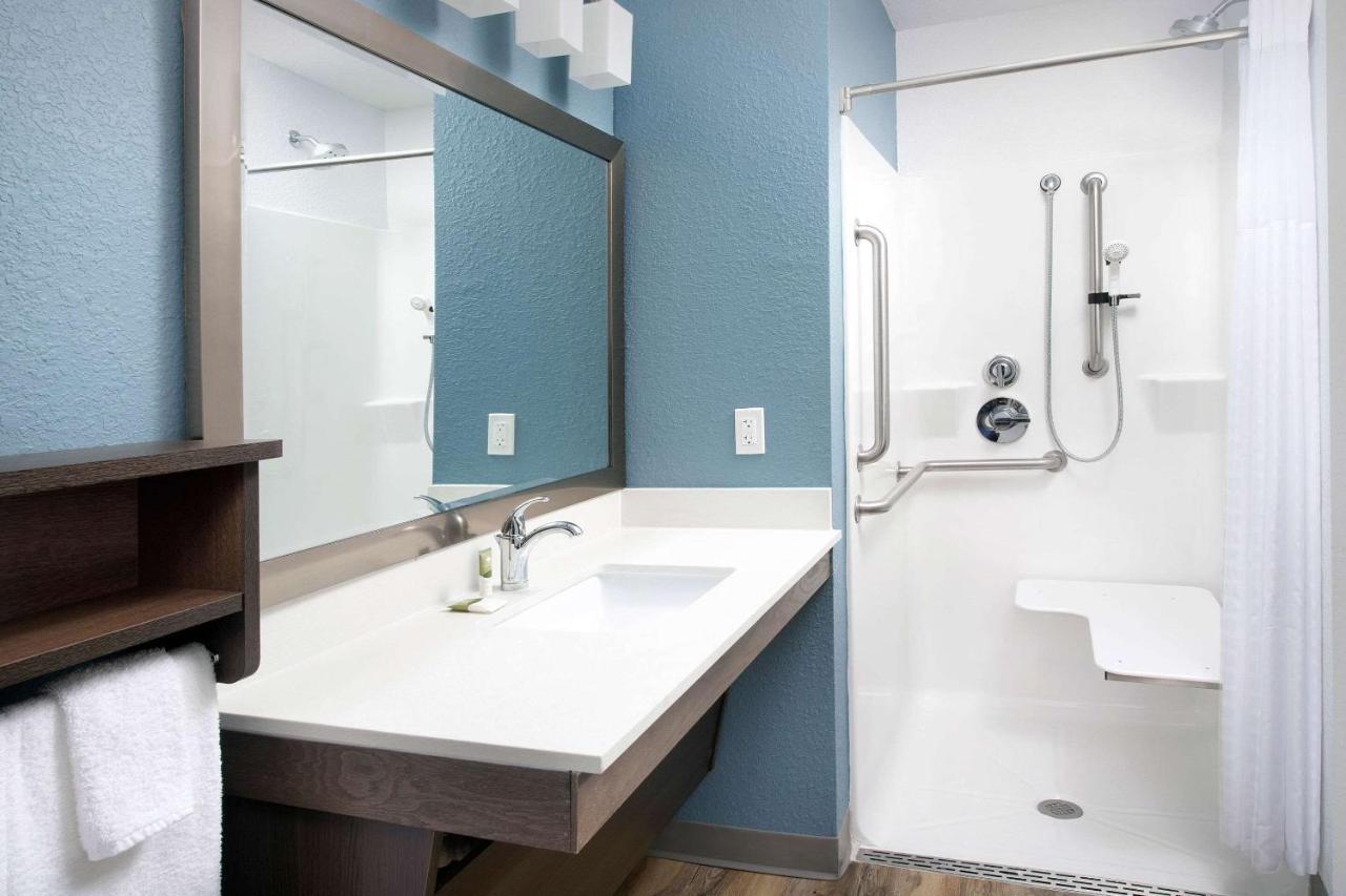 Woodspring Suites Houston Iah Airport Humble Eksteriør billede