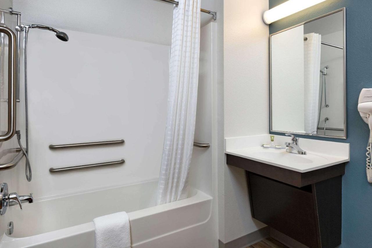 Woodspring Suites Houston Iah Airport Humble Eksteriør billede