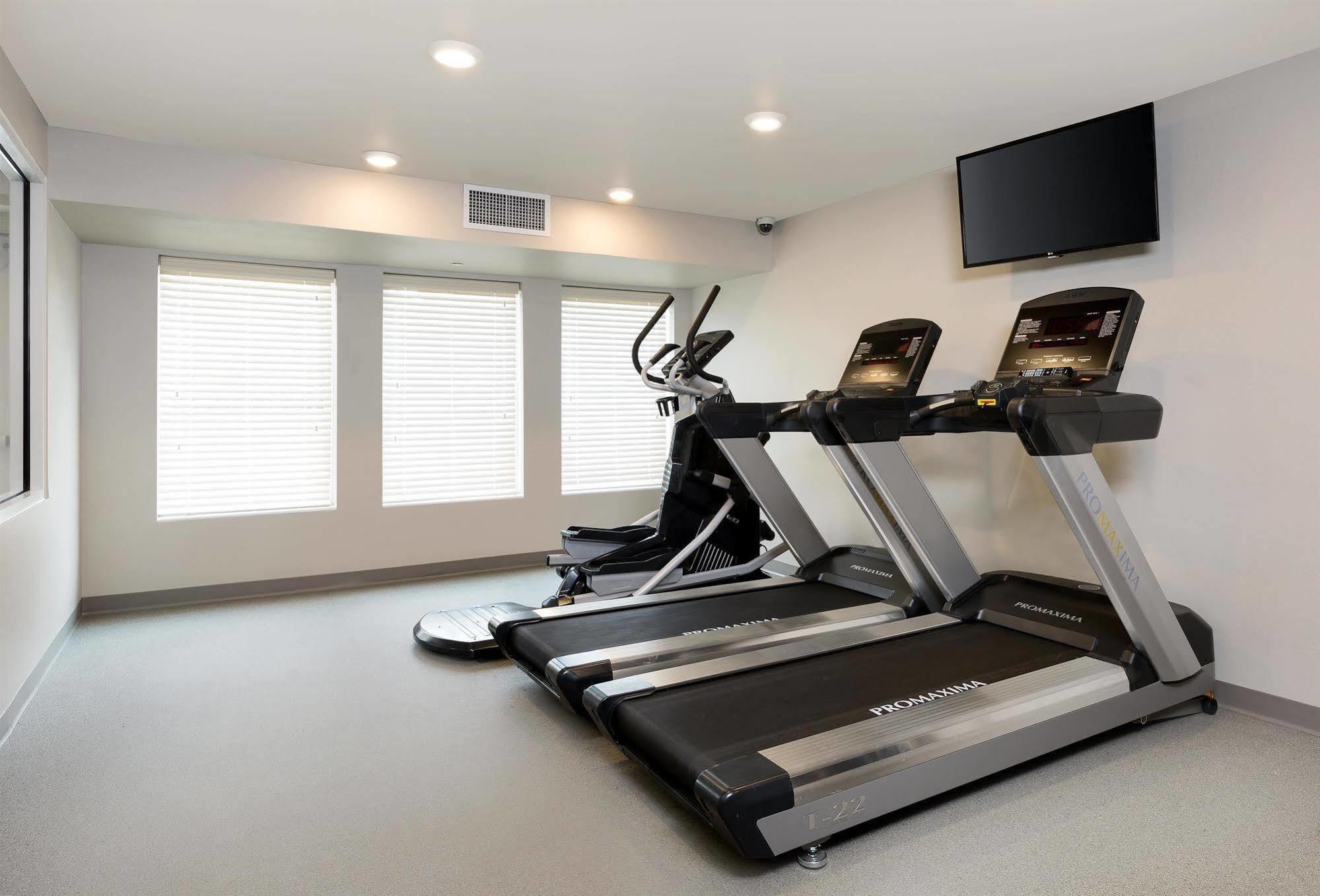 Woodspring Suites Houston Iah Airport Humble Eksteriør billede